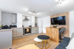 Popular Two Bed Apt in Leeds City
